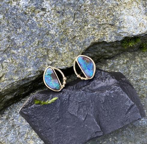 Ohrschmuck "Waldzauber", Gelbgold, Opal, 3.480€ Ohrschmuck Opal