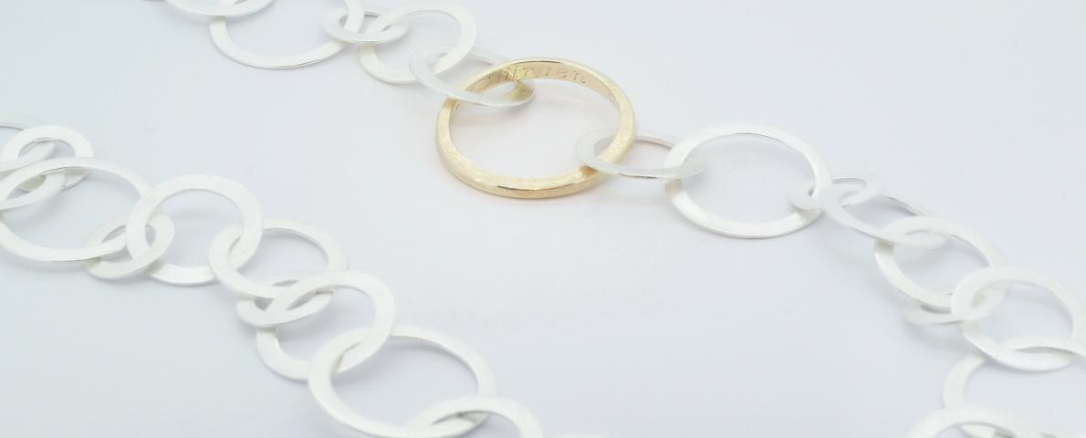 Kette mit integriertem Trauring Trauringumarbeitung