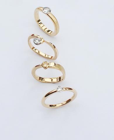 Gelbgoldringe mit Diamant Diamantschmuck Ringe