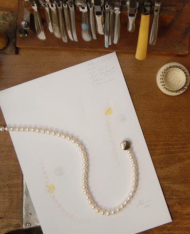 Perlenschmuck Idee aus alter Perlenkette