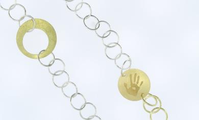Kette Handabdruck