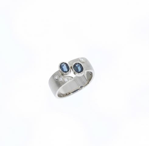 Schmuckumarbeitung Saphir Ring