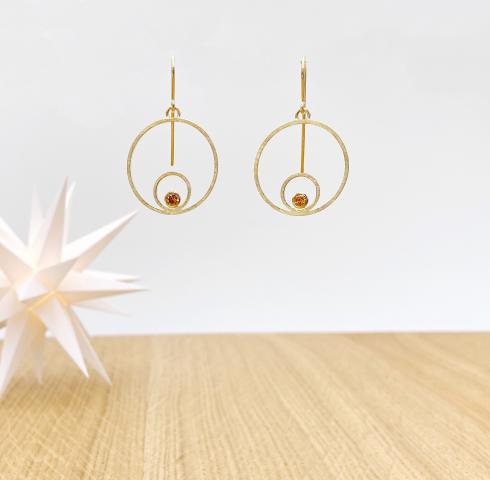 Ohrschmuck Schwingungen