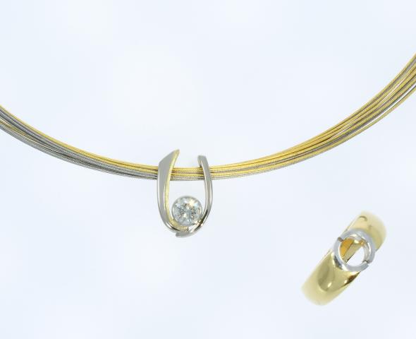 Collier Schmuckumarbeitung