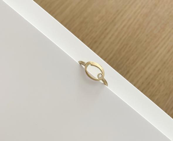 Ring "Am kleinen See", Gold Brillant, 1.680€ Ring "Am See"