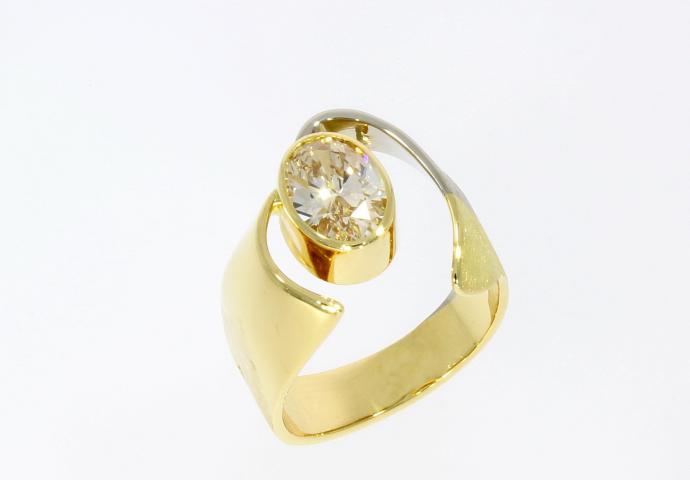Diamantschmuck Ring „Rose“ Ring Diamantschmuck