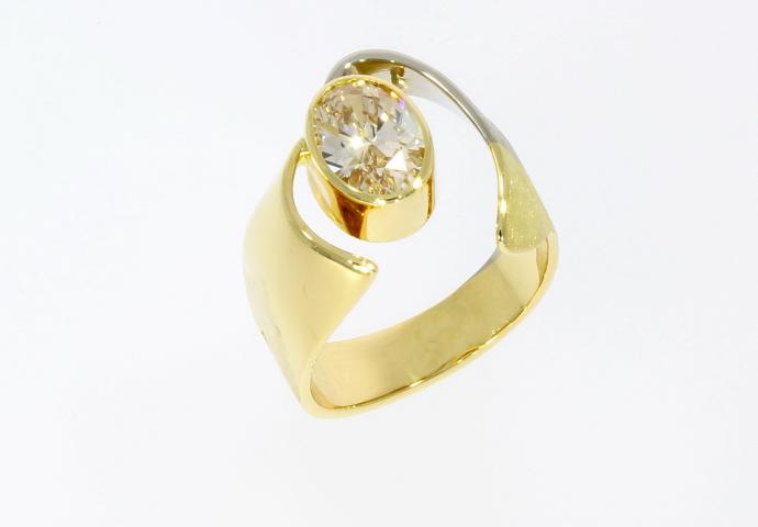Diamantschmuck Ring „Rose“ Diamantschmuck Ring „Rose“