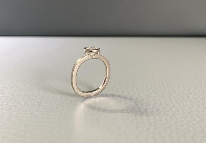 Verlobungsring mit Brillant Verlobungsring